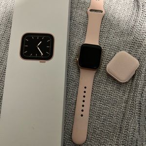 Apple Watch Series 5